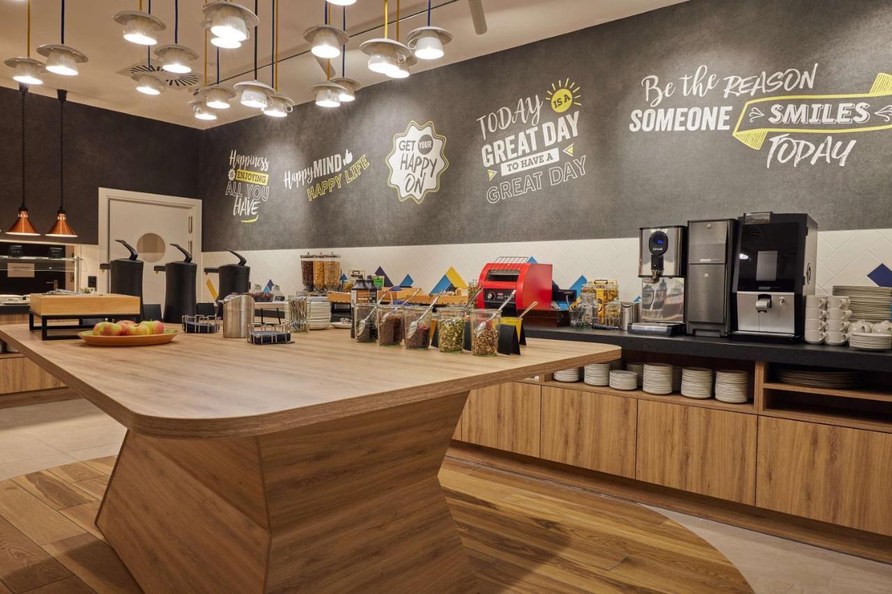 Hampton By Hilton Poznan Swarzedz Hotell Eksteriør bilde
