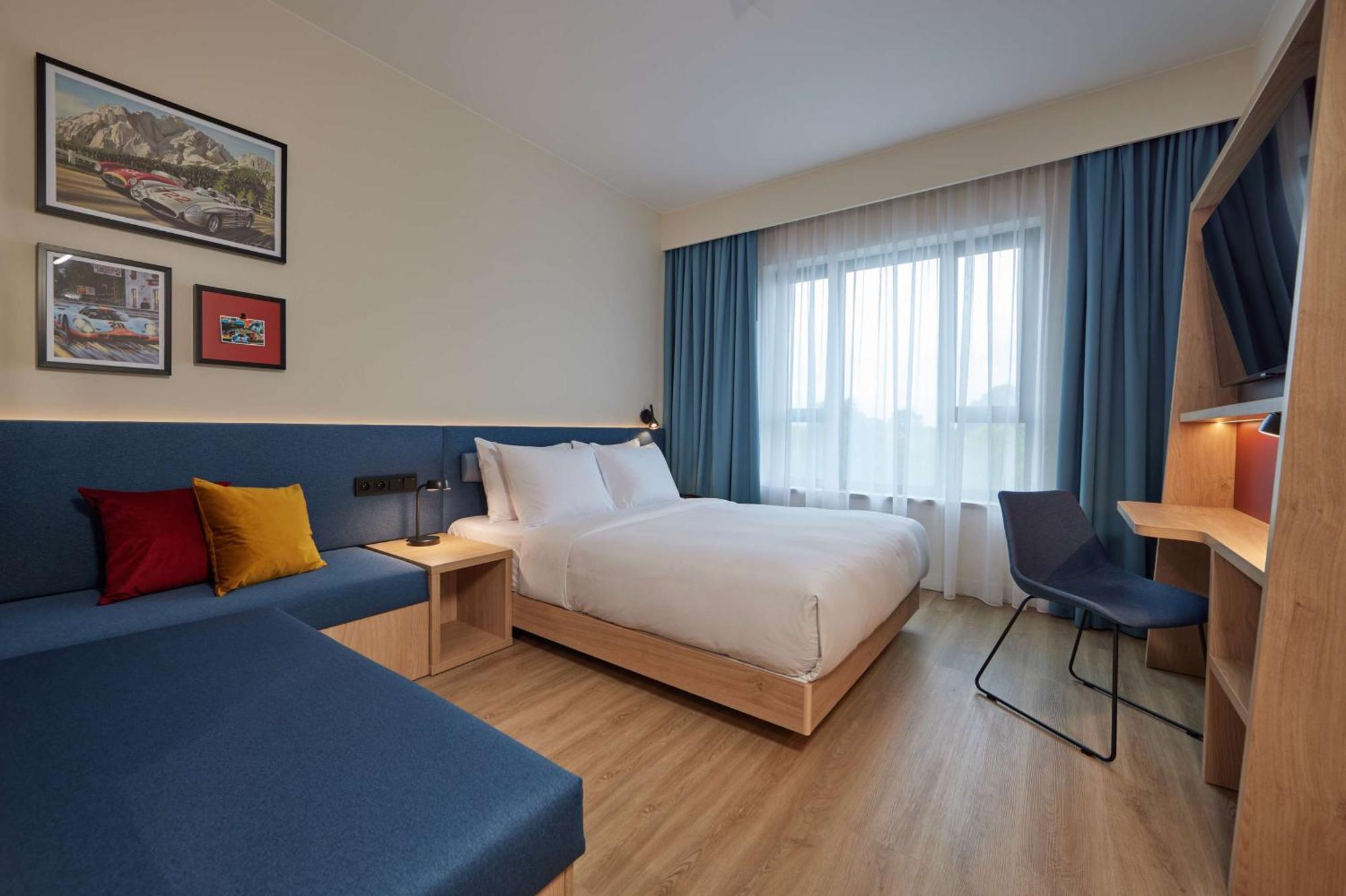 Hampton By Hilton Poznan Swarzedz Hotell Eksteriør bilde