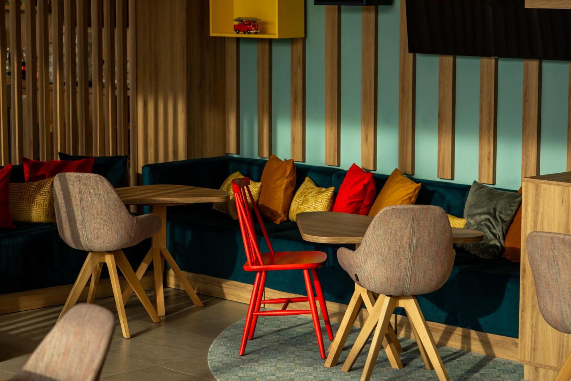 Hampton By Hilton Poznan Swarzedz Hotell Eksteriør bilde